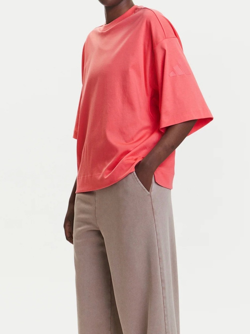 NWT ADIDAS Oversized Coral Short Sleeve Crewneck Tee